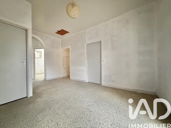 Maison à vendre 6 pièces 205 m² Le Châtenet-en-Dognon
