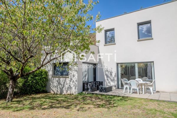 Maison- 4 pièces - 120 m²