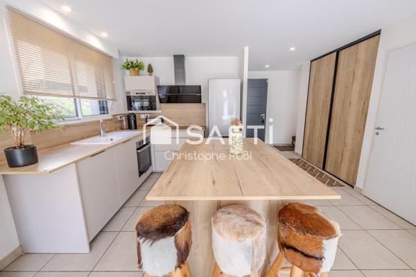 Maison- 4 pièces - 120 m²