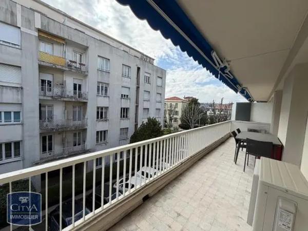 Appartement à louer 3 pièces 62.45m²