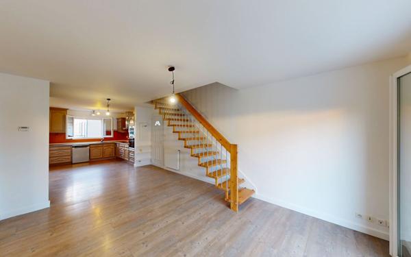 Maison à louer    5 pièces • 80,85 m2 Laissac