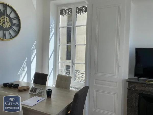 Appartement à louer 2 pièces 47m²