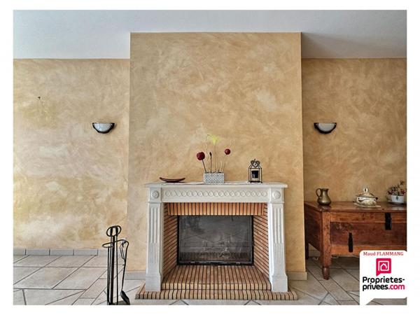 Maison Bou 8 pièces 225 m²