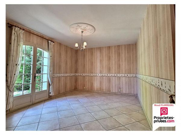 Maison Bou 8 pièces 225 m²