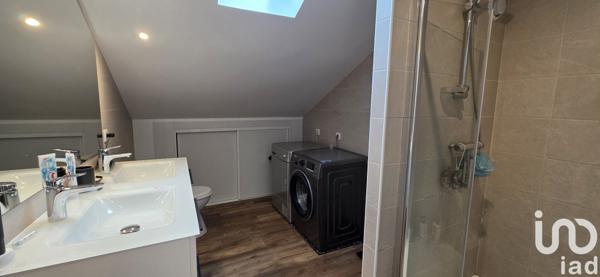 Appartement 4 pièces de 85 m² à Aurillac (15000)