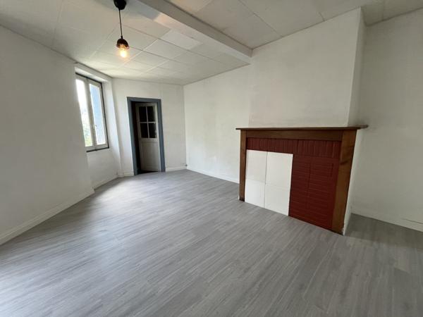 Maison à vendre 119 460 € Saint-Girons 8 p 202 m² DPE D