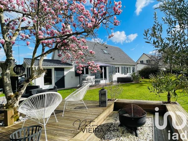 Maison 6 pièces de 128 m² à Lésigny (77150)