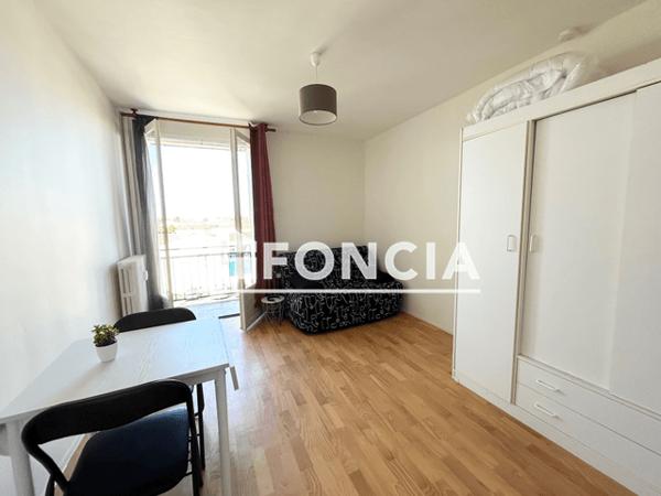 Location Studio meublé 17 m² - RUE ERNEST SARROU Agen 47000