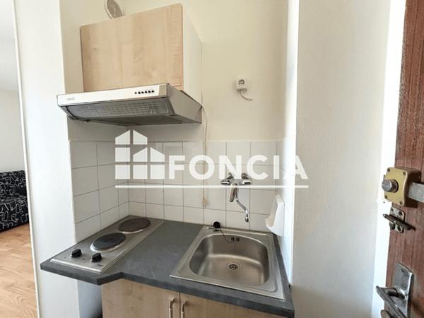 Location Studio meublé 17 m² - RUE ERNEST SARROU Agen 47000