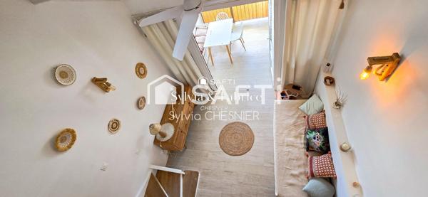 Appartement T2 duplex rénové avec piscine