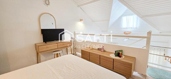 Appartement T2 duplex rénové avec piscine