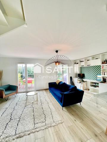 Maison moderne en R+1 pleine de charme avec garage