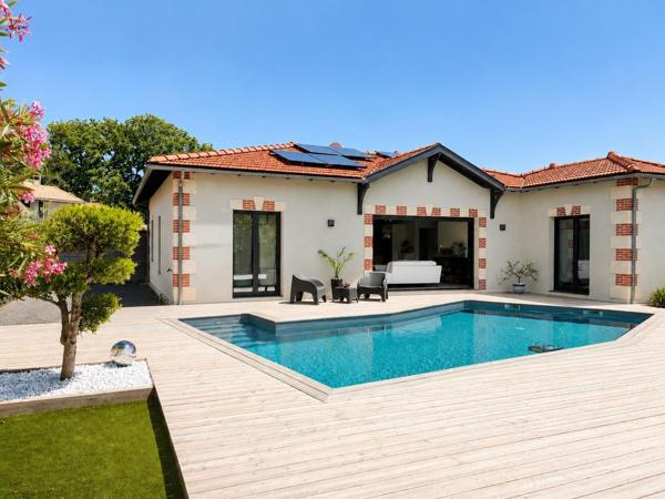Villa récente T5 Gujan mestras .