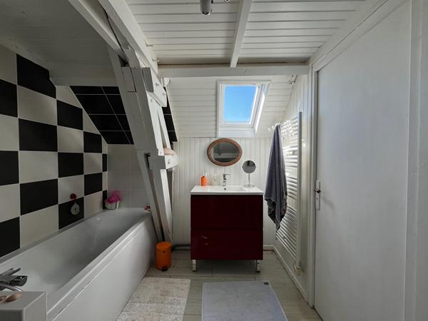 Maison de 190m² au centre de Tiercé