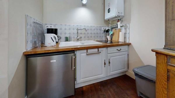 Appartement - Sarlat-la-caneda Sarlat Historique – Studio d'exception au 1er étage noble (XIIIe siècle). Visite virtuelle sur demande