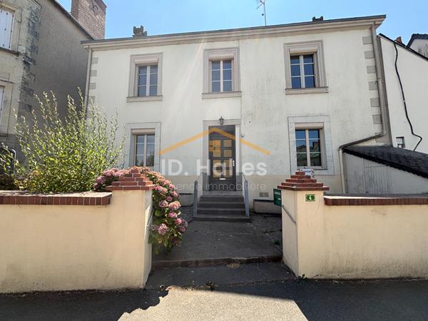 Maison de bourg de 118m² , Craon Maison de bourg de 118m² , Craon