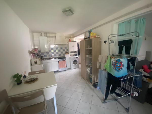 Ensemble immobilier composé de 3 logements