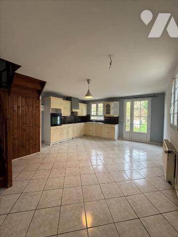 Maison d'Env. 90 m² à PITHIVIERS (45300)