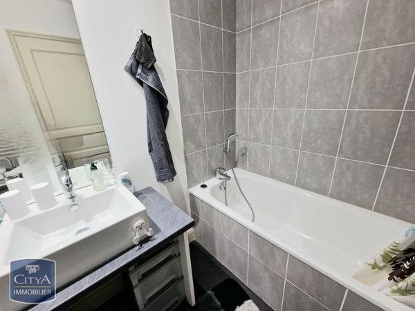 Maison à vendre 3 pièces 95.3m² Saumur (49400)