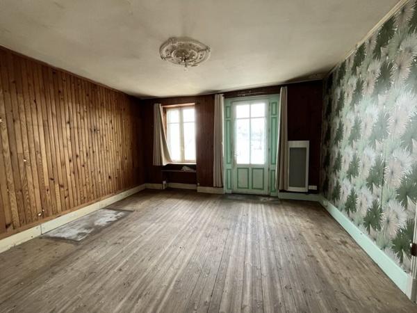 Maison à vendre 150 000 € Saujon 4 p 133 m² DPE D