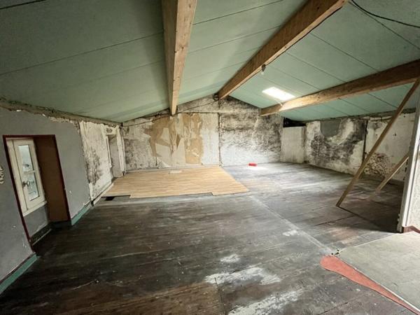 Maison à vendre 150 000 € Saujon 4 p 133 m² DPE D