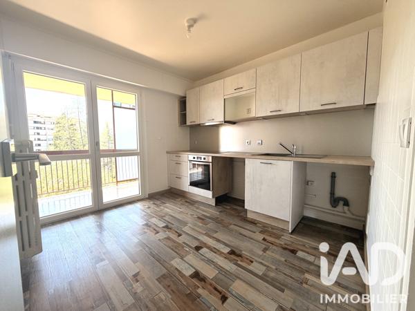 Appartement à vendre 4 pièces 77 m² Saint-Julien-en-Genevois