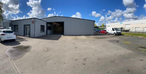 A LOUER Local d'activité 400 m² - NORD de NANTES