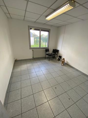 A LOUER Local d'activité 400 m² - NORD de NANTES