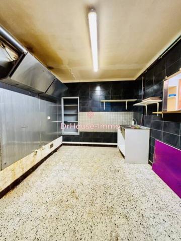 Immeuble à vendre 5 pièces de 148 m²