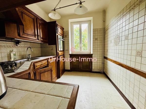 Immeuble à vendre 5 pièces de 148 m²