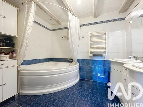 Maison à vendre 11 pièces 295 m² Montclar
