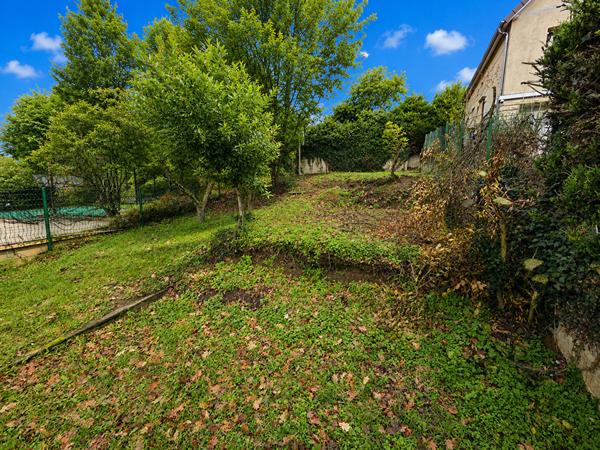 Maison Verrières Le Buisson 111 m²