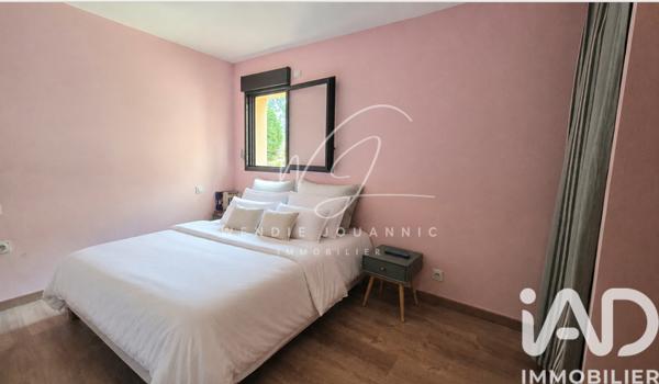 Maison à vendre 10 pièces 304 m² Cuers