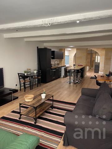 Grand Studio meublé