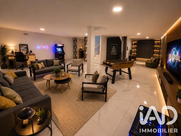 Maison à vendre 4 pièces 143 m² Carnoux-en-Provence