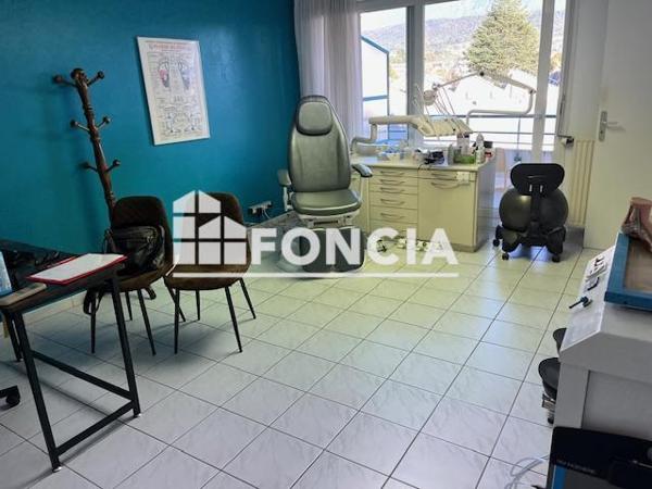 Location Local commercial 1 pièce - Voiron 38500