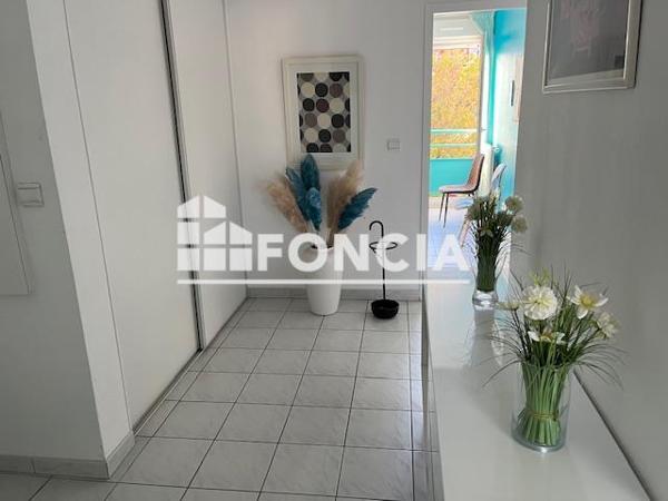 Location Local commercial 1 pièce - Voiron 38500