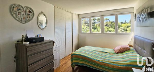 Appartement 3 pièces de 87 m² à Bagnols-sur-Cèze (30200)