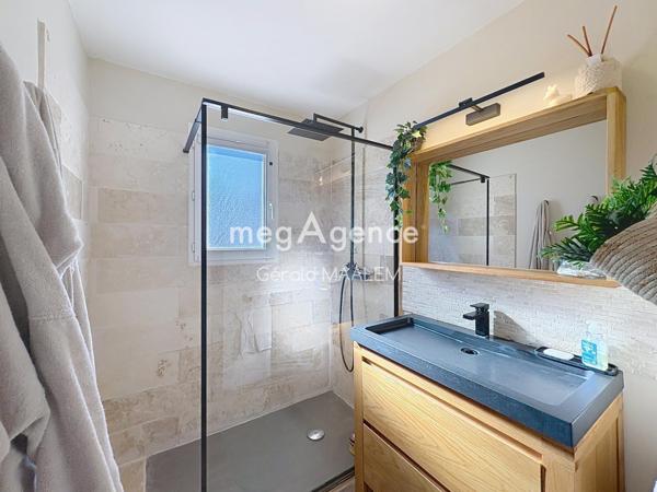 Maison à CAVALAIRE-SUR-MER, 83240 - 5 pièces 90m²