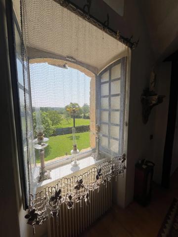 PLAISANCE DU GERS 10 min: ELEGANTE MAISON DE CARACTERE, restaurée par architecte, 320m2, 4700m2 en partie clos