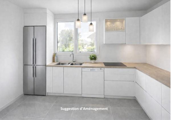 Allauch (13190) ALLAUCH - MAISON LUMINEUSE AVEC JARDIN - SECTEUR RESIDENTIEL - TERRAIN PISCINABLE