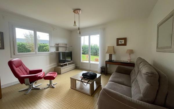 Maison à vendre    3 pièces • 66 m2 Saint-Loubouer