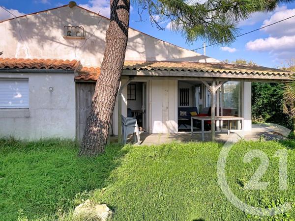 Maison à vendre  5 pièces - 95 m2 PORT DES BARQUES - 17