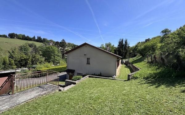 Maison à vendre    4 pièces •  Rive-de-Gier