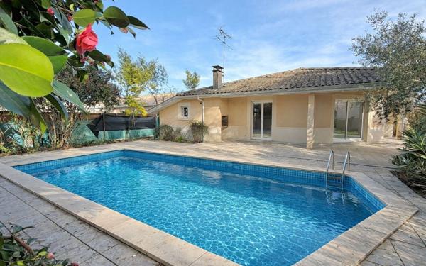 Maison à vendre    6 pièces •  Saint-Médard-en-Jalles