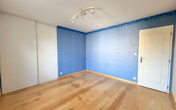 Maison à vendre    6 pièces •  Saint-Médard-en-Jalles