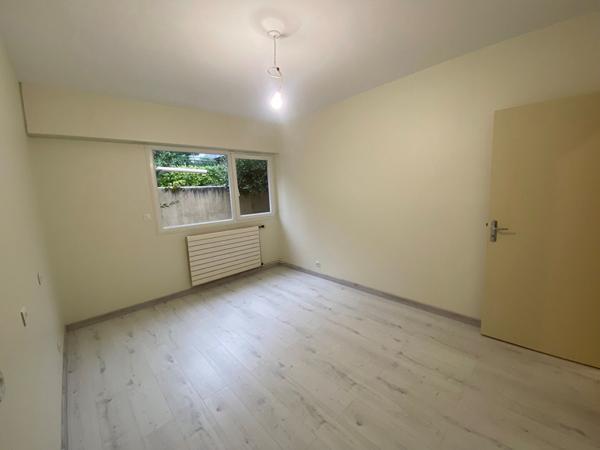 Local pour profession médical 4 pièces