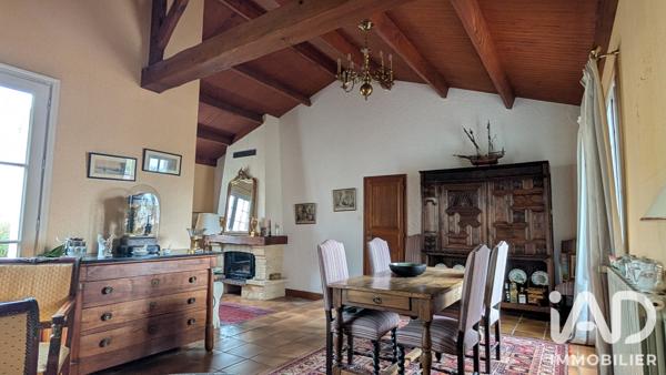 Maison à vendre 6 pièces 137 m² Sainte-Soulle