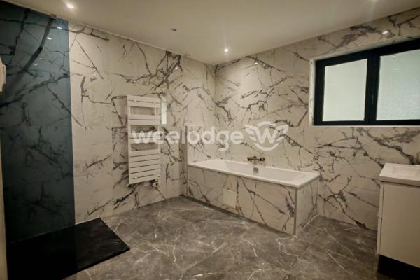 Maison à vendre 7 pièces de 171,38 m² à Béthune