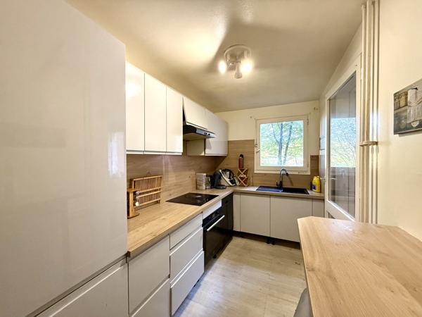 Aulnay-sous-Bois (93600) Appartement 5 Pièces avec balcons + BOX proche RER B, futur métro 16